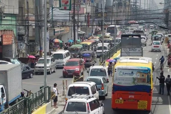 Cavite traffic congestion on a highway